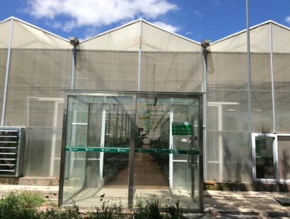 陽(yáng)光板溫室